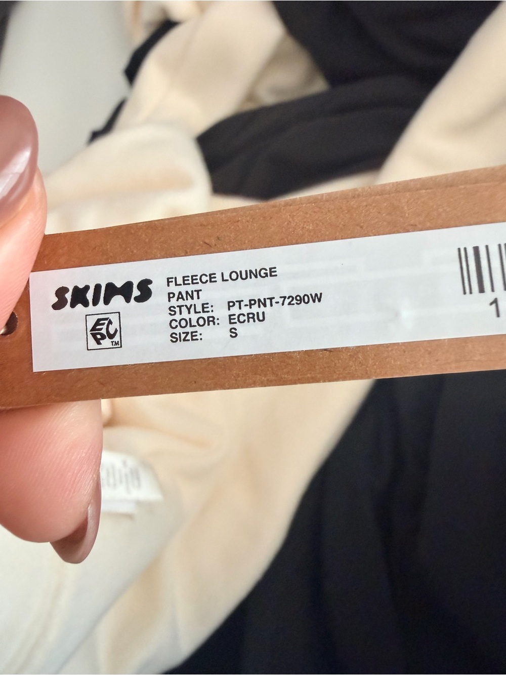 SKIMS OUTDOOR FLEECE LOUNGE PANT SYLE: PT-PNT-7290W COLOR: ECRU SIZE: S - Picture 2 of 2